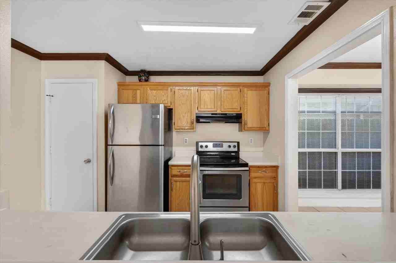 10320 Carolina Oaks Dr - Photo 7 of 19