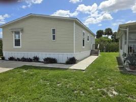 featured image of 9283 Sw Mary Dr #87