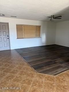 7800 E Larkspur Ln - Photo 4 of 16