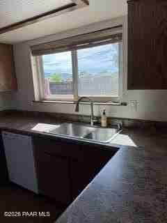 7800 E Larkspur Ln - Photo 6 of 16