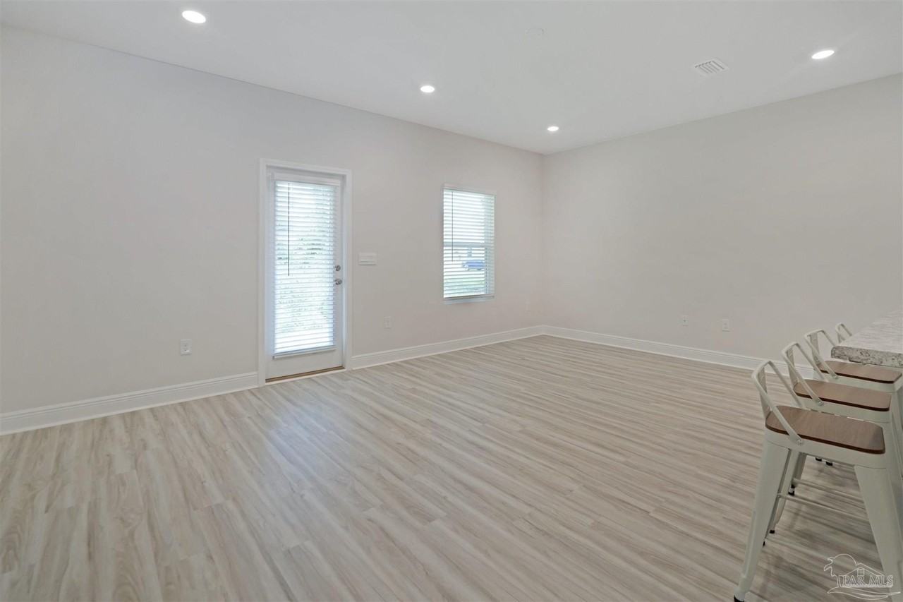 8351 Bluejack Dr - Photo 3 of 17