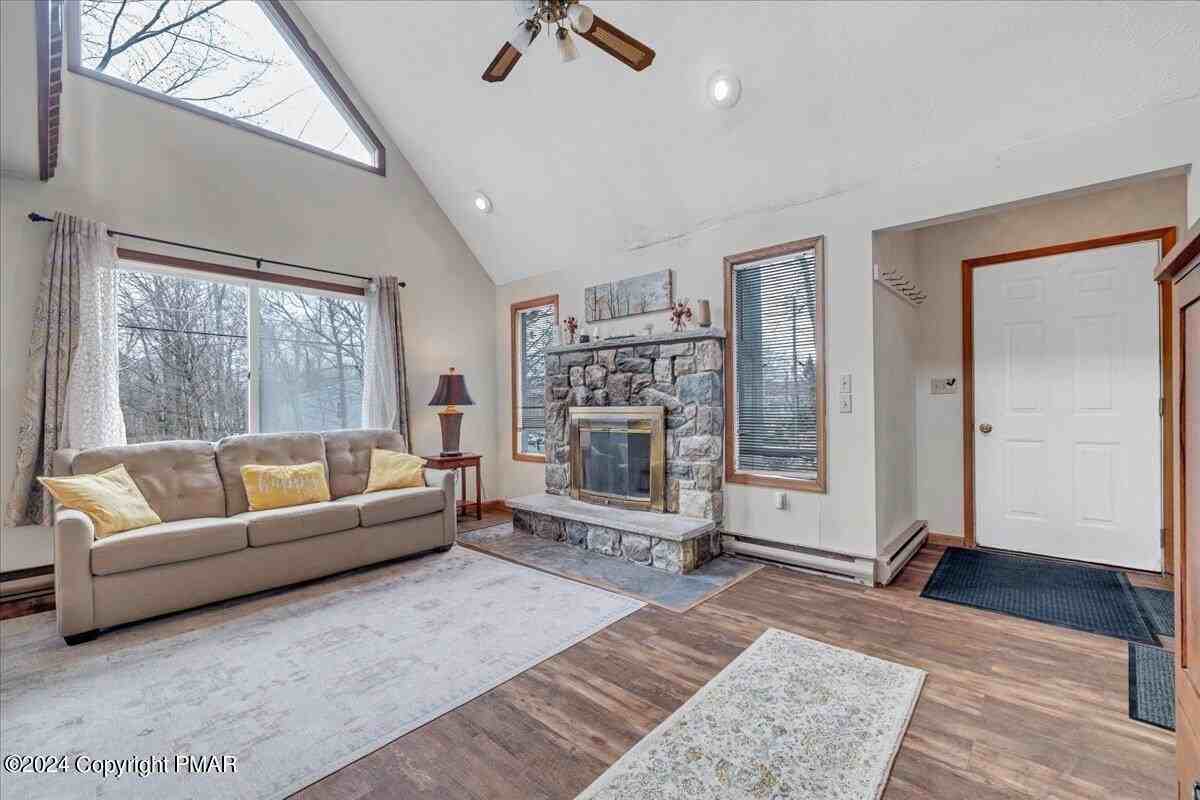 5314 Ledgewood Dr - Photo 3 of 15
