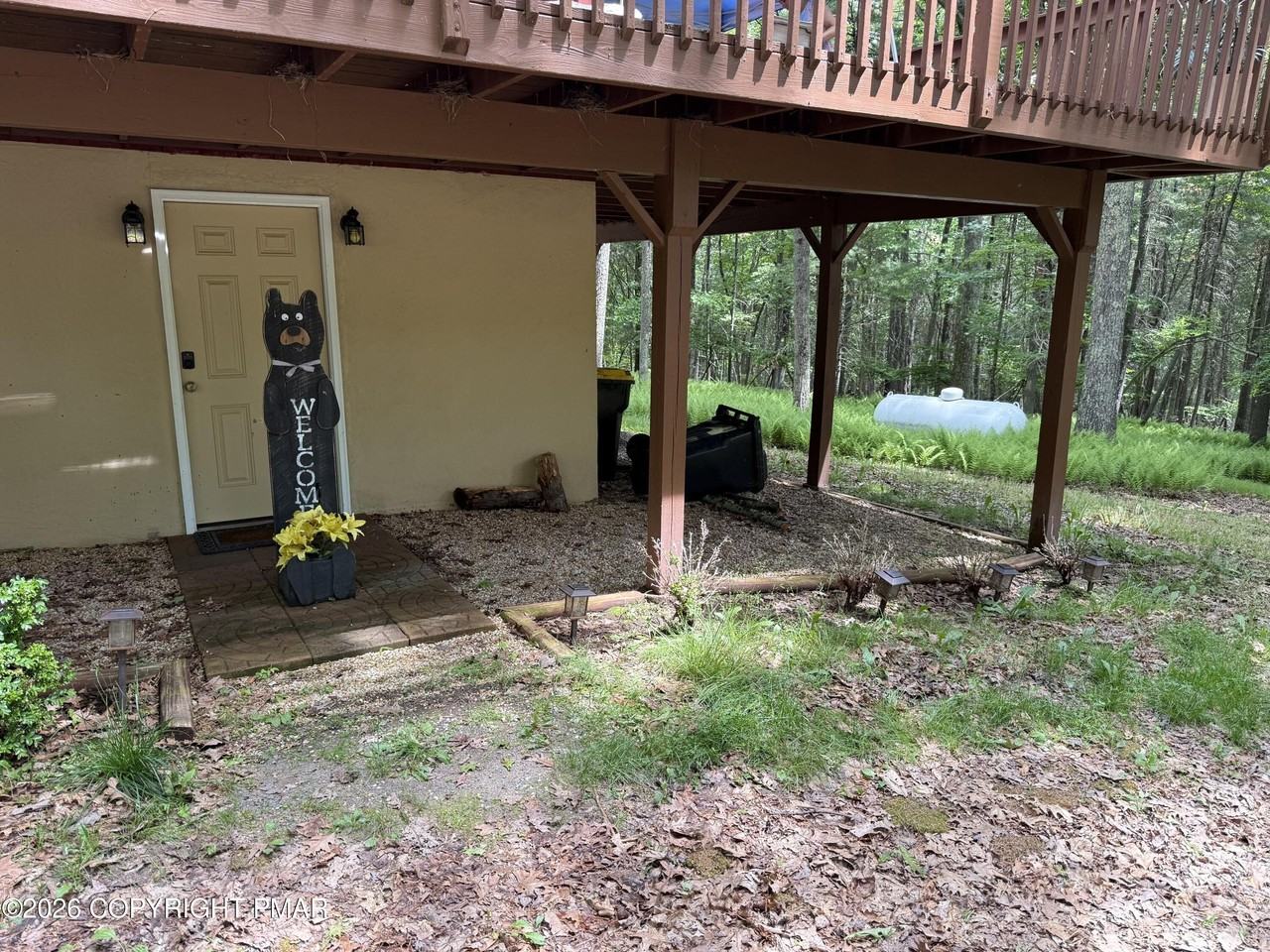 128 Eastwood Cir - Photo 4 of 50