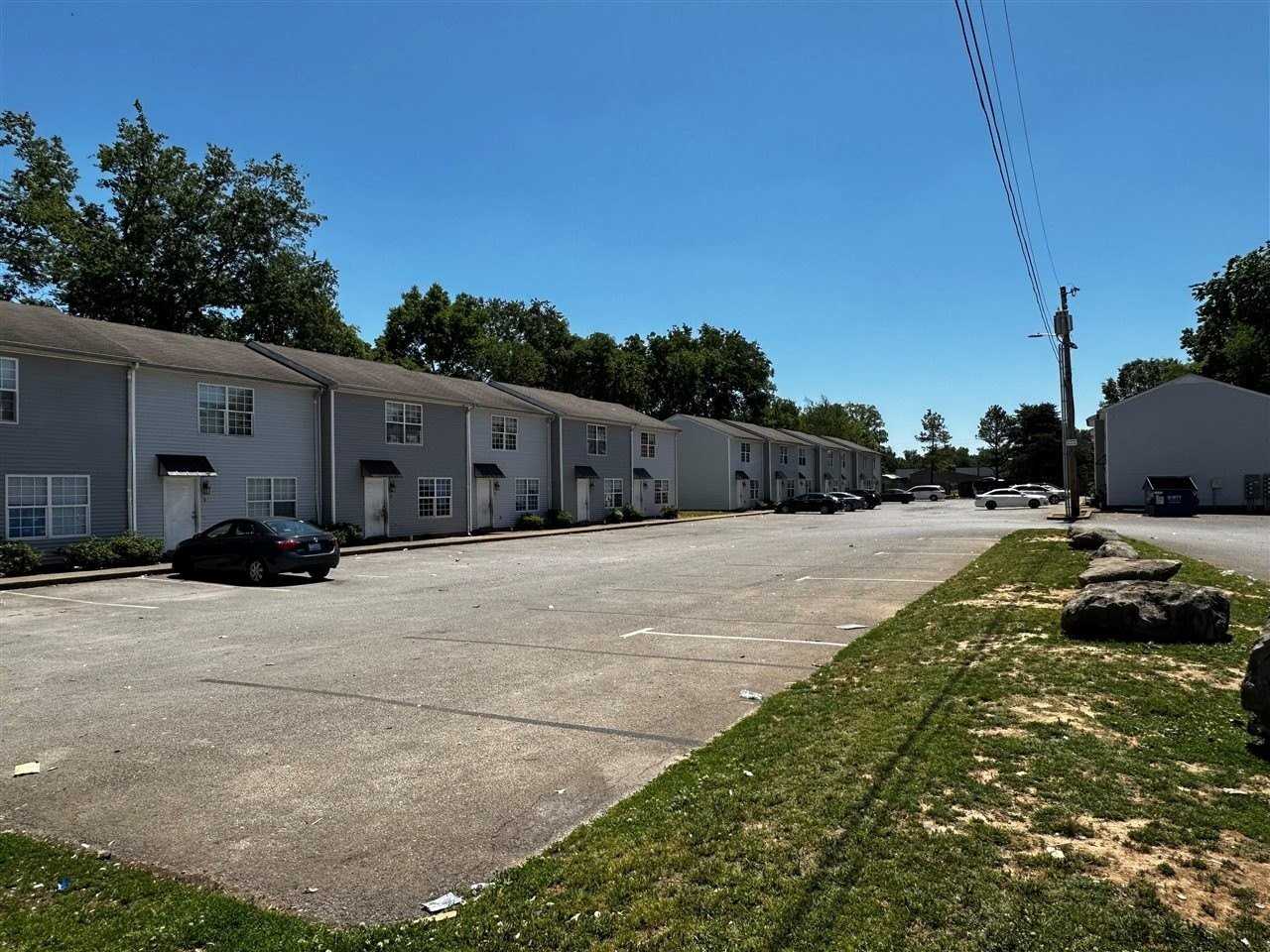 1225 N Lee Dr #68