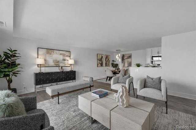 411 S Old Woodward Ave #924 - Photo 6 of 19