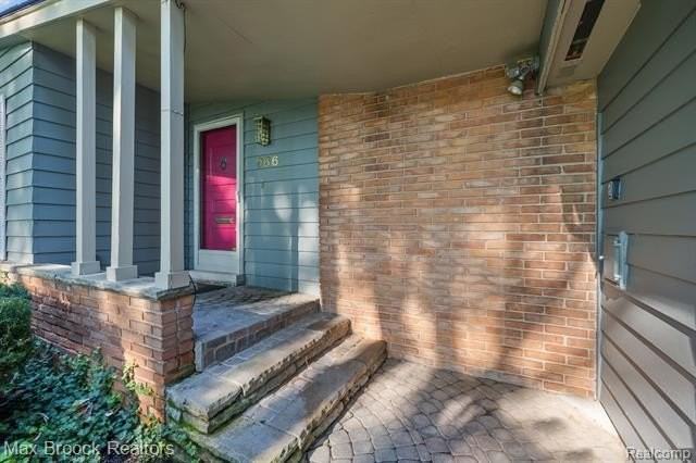 966 Woodlea St - Photo 3 of 23