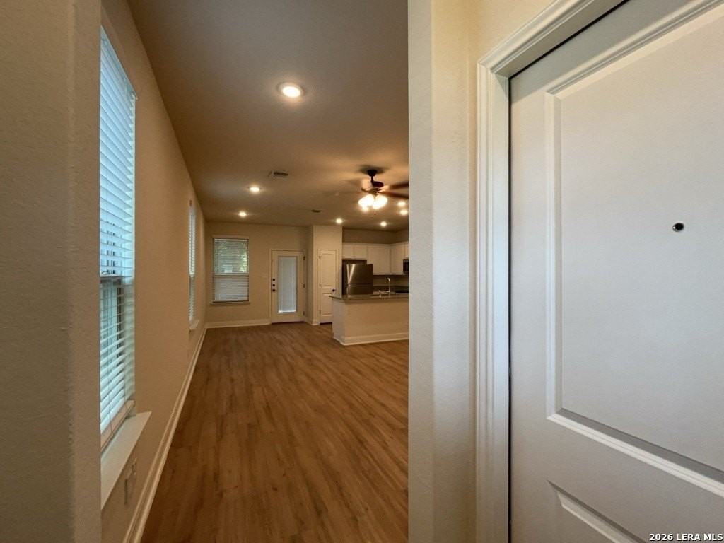 2515 Lynwood Bnd #102 - Photo 7 of 40