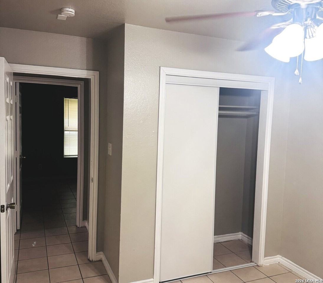 433 Amires Pl #1 - Photo 7 of 12