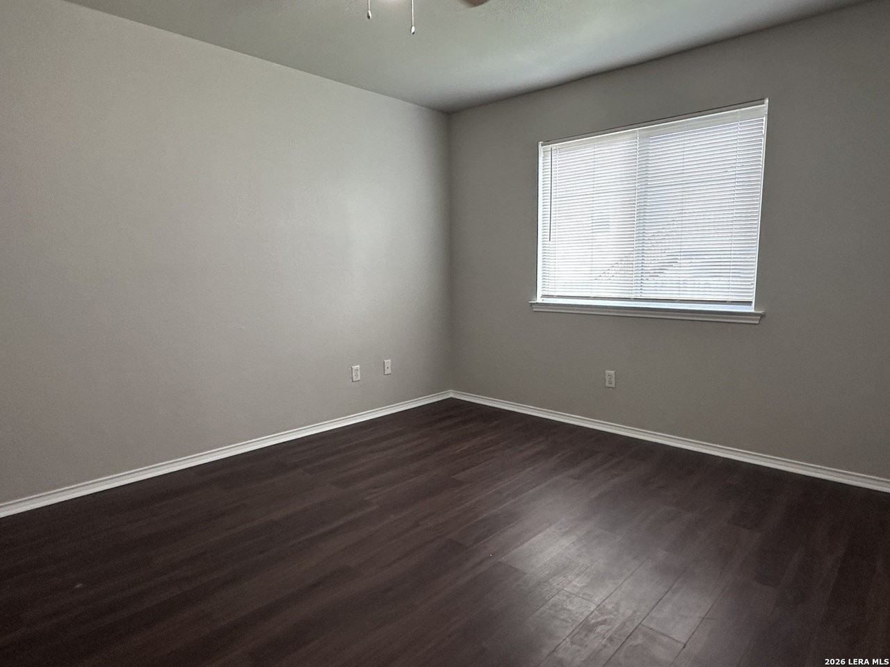 3042 Pine Valley Dr - Photo 6 of 11