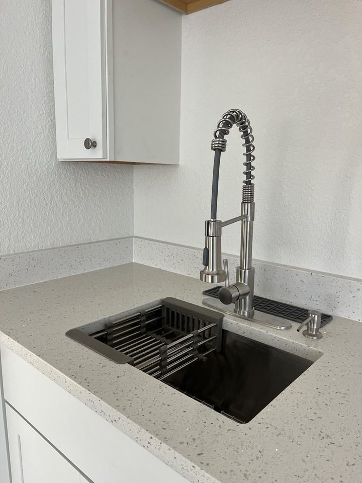 1213 Roger Babson Rd #2 - Photo 3 of 11