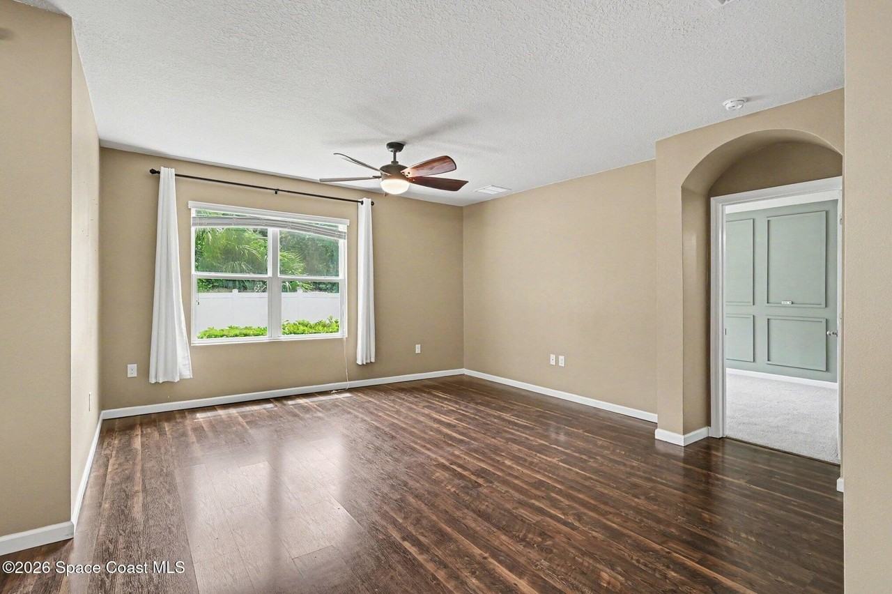 2650 Falcon Ln - Photo 5 of 14
