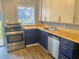 324 E Pershing St - Photo 1 of 1