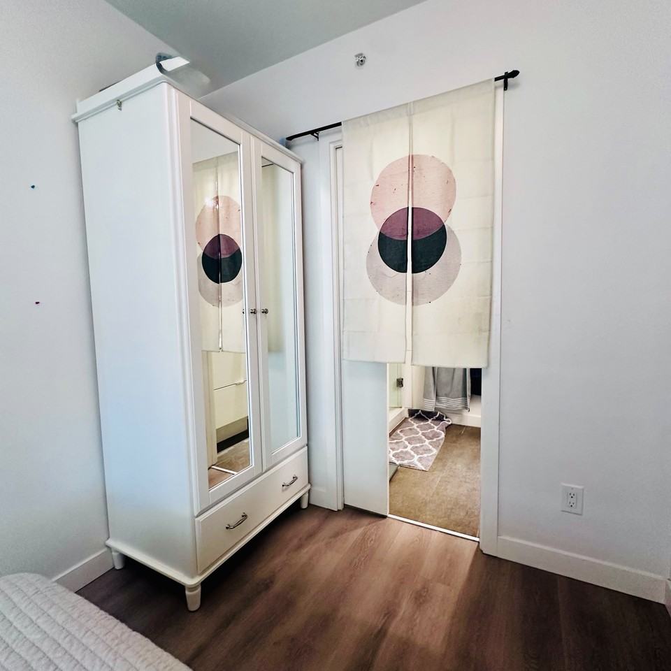 209 East 7th Avenue #406 - Photo 7 of 14