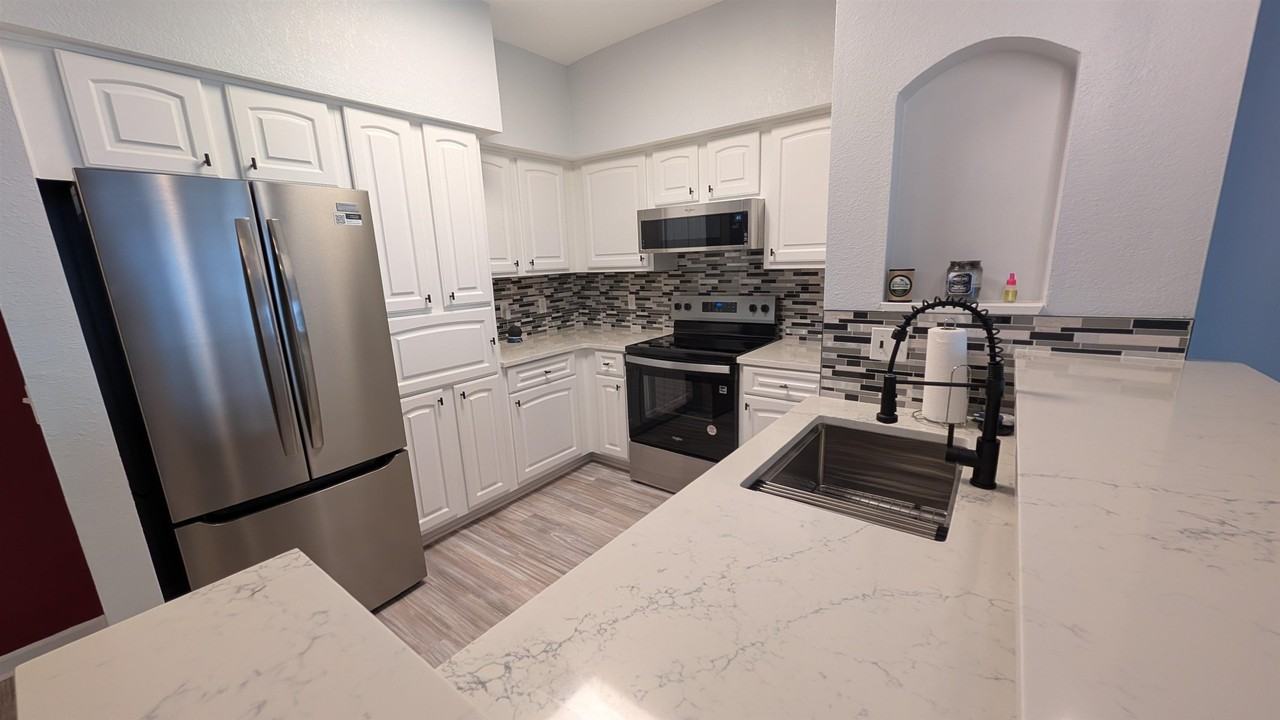 2801 Chancellorsville Dr #223 - Photo 3 of 19