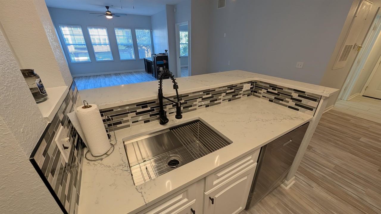 2801 Chancellorsville Dr #223 - Photo 5 of 19