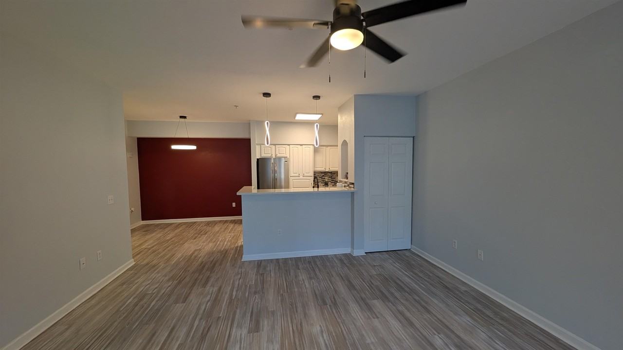 2801 Chancellorsville Dr #223 - Photo 7 of 19