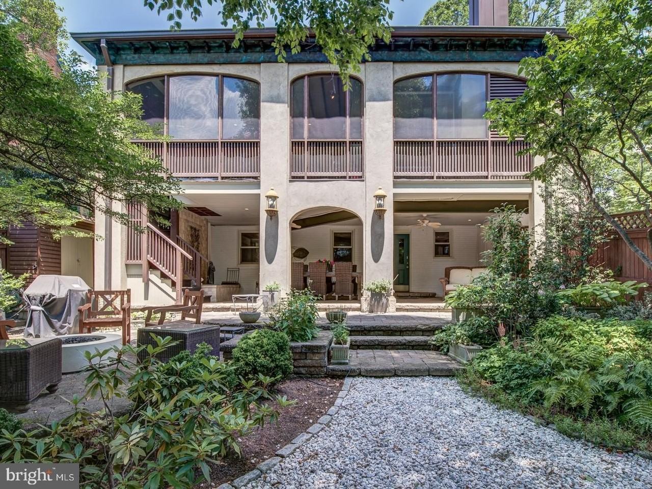 3808 Cathedral Ave Nw - Photo 2 of 50