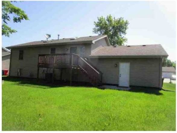 14218 Windsor St #NA - Photo 3 of 43
