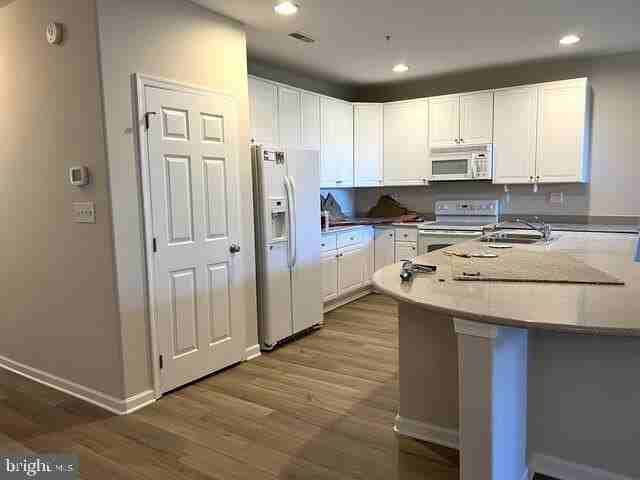 17432 Slipper Shell Way #5 - Photo 5 of 10