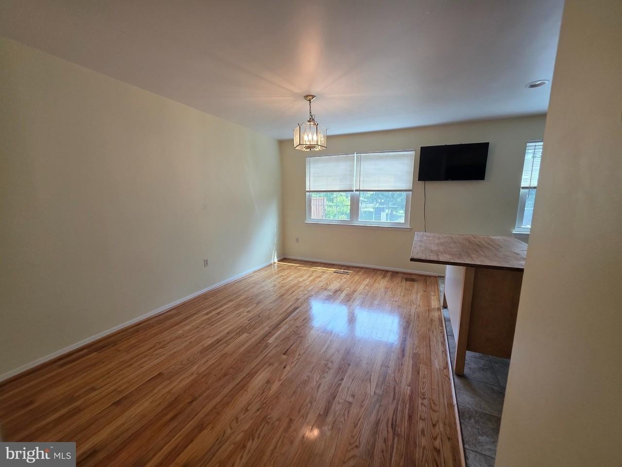 10 Casey Ct - Photo 3 of 22