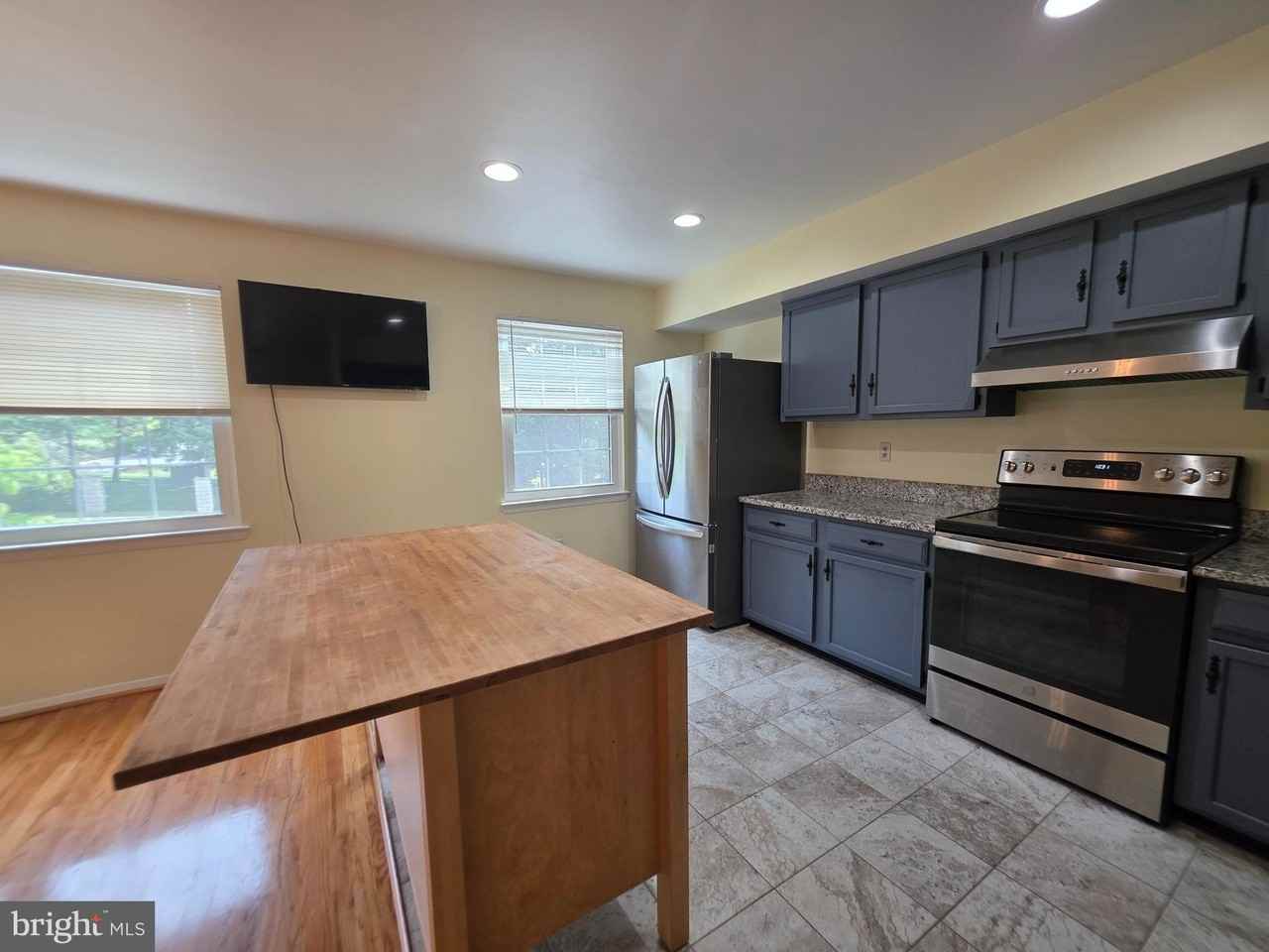10 Casey Ct - Photo 6 of 22