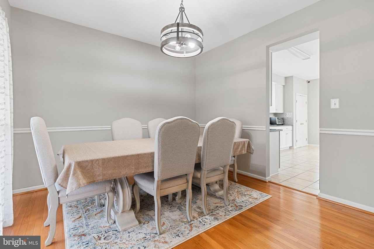 19028 Noble Oak Dr - Photo 7 of 29