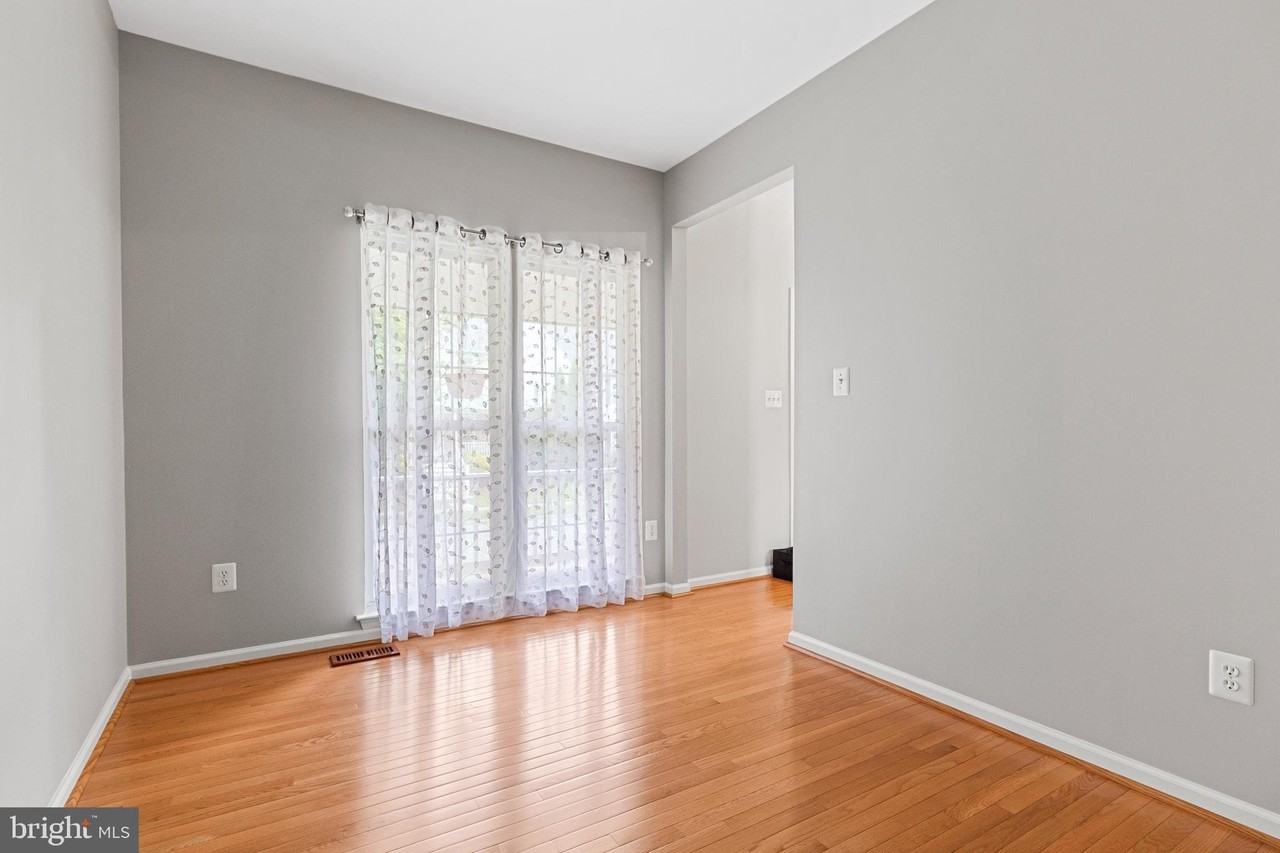 19028 Noble Oak Dr - Photo 6 of 29