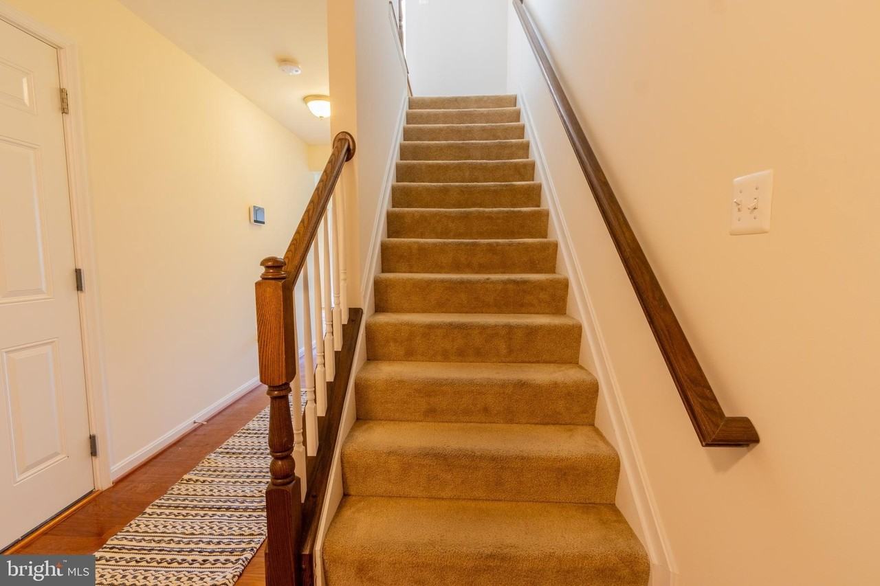 15304 Pocopson Creek Way - Photo 7 of 36
