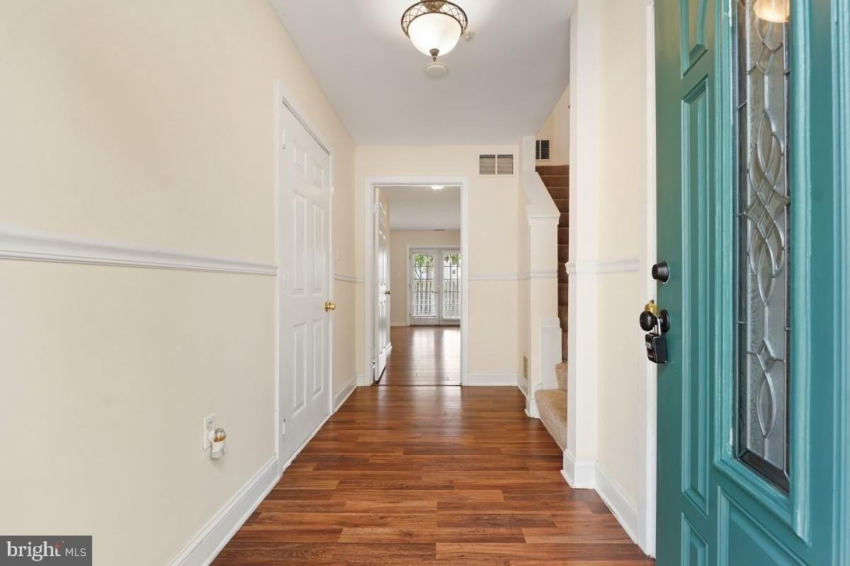 7017 Migliori Ct - Photo 2 of 30