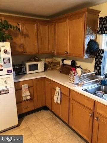 213 Berwyn Pl #FL2 - Photo 3 of 12