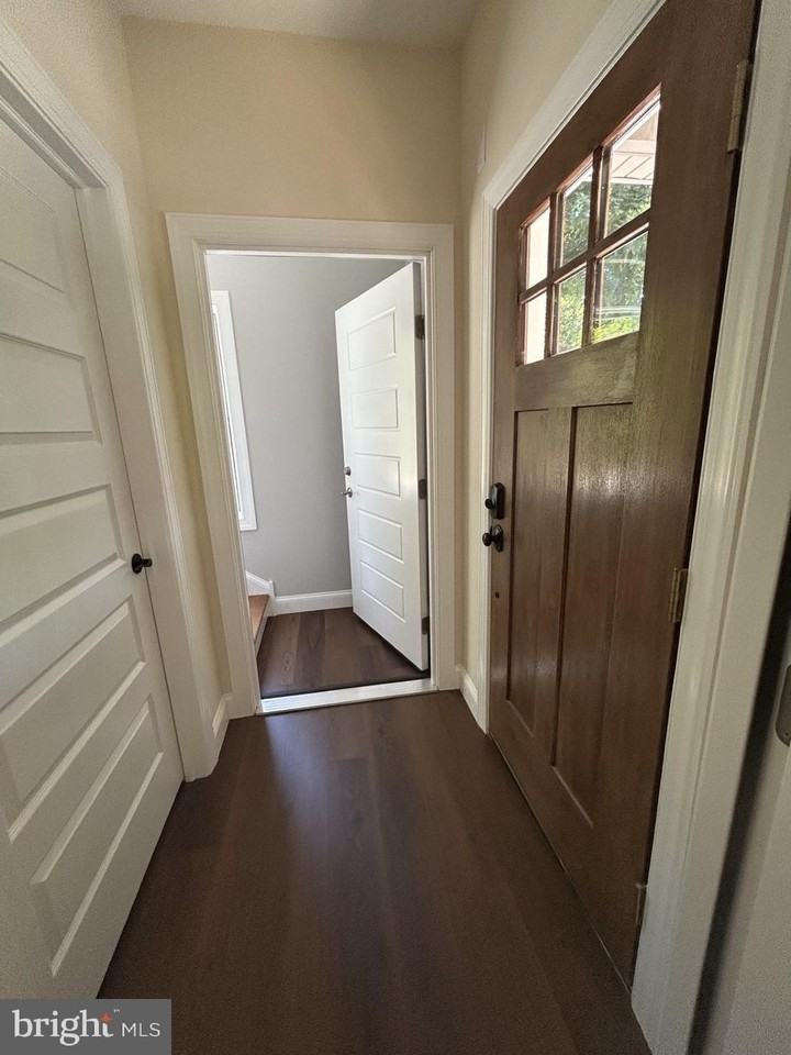 135 W Maple Ave #2ndFL - Photo 2 of 15