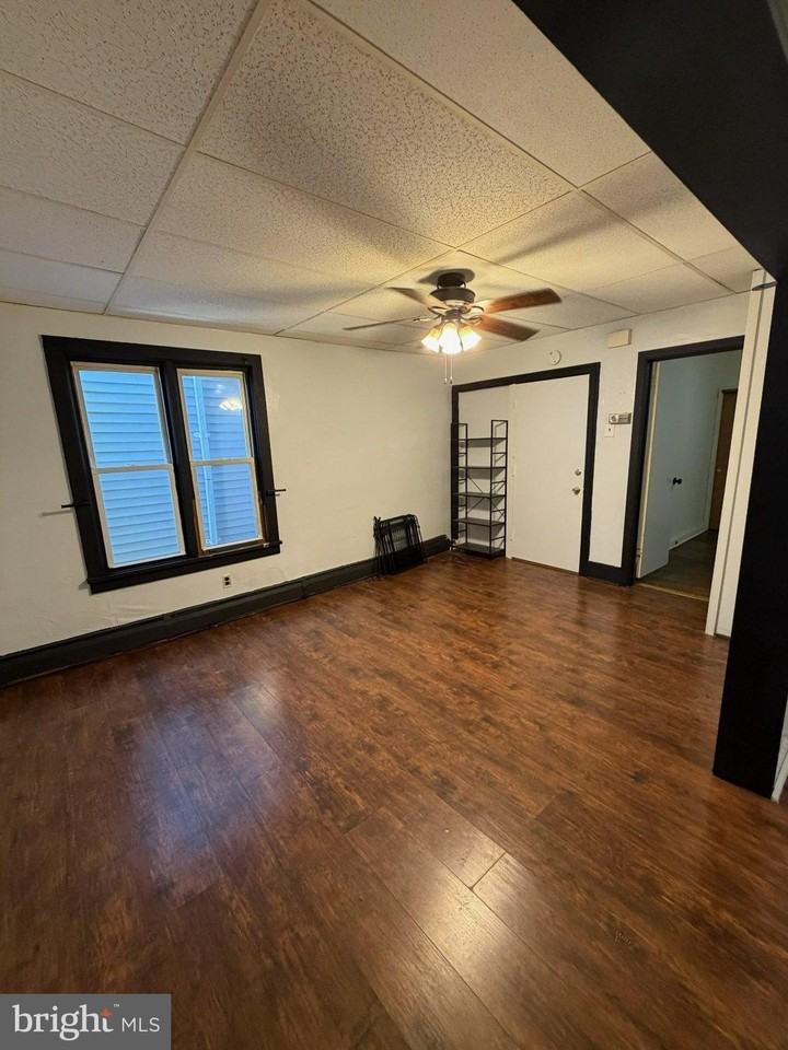 225 Wood St #1 - Photo 3 of 14