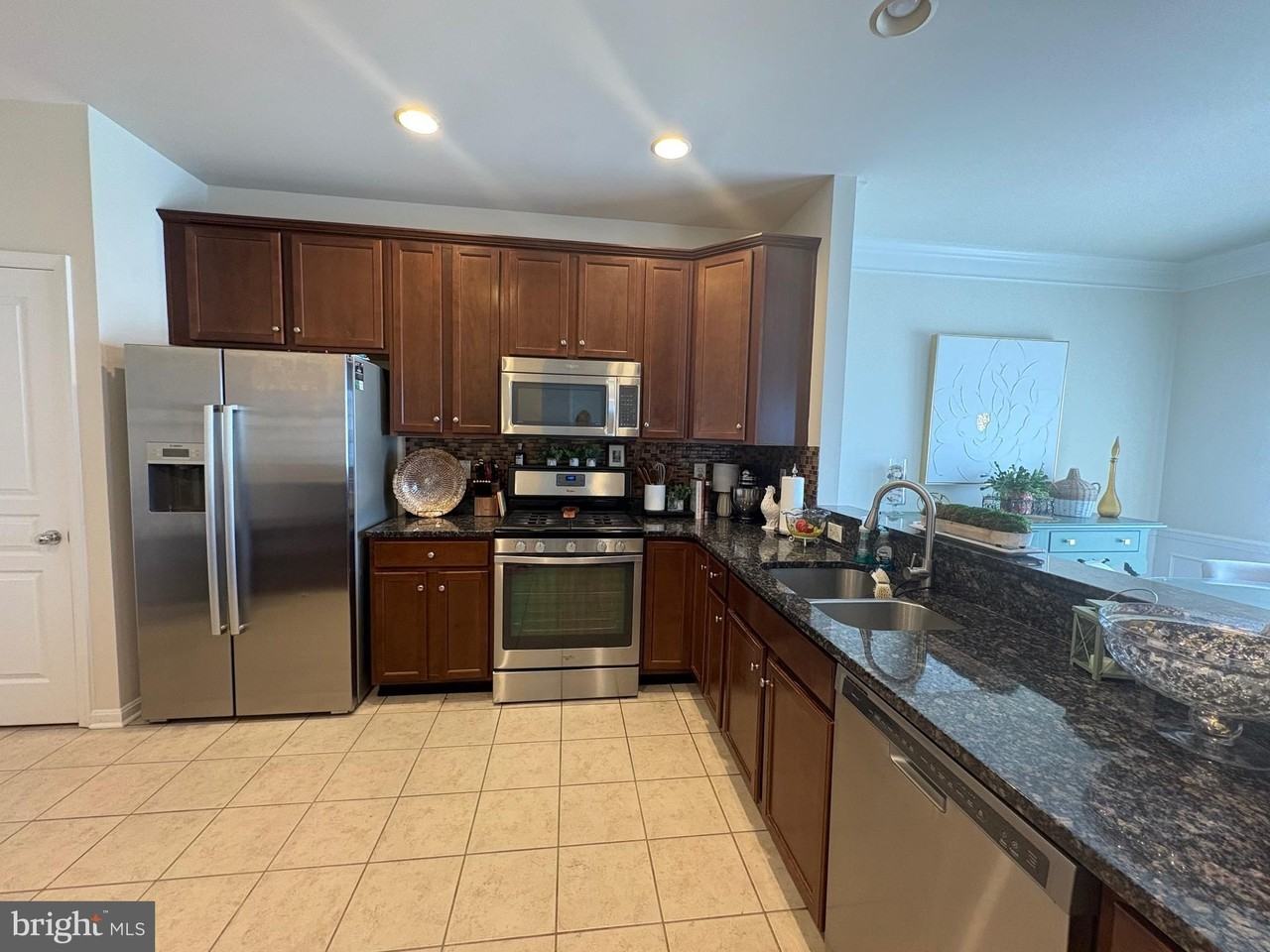 38 Clement Ct - Photo 5 of 22