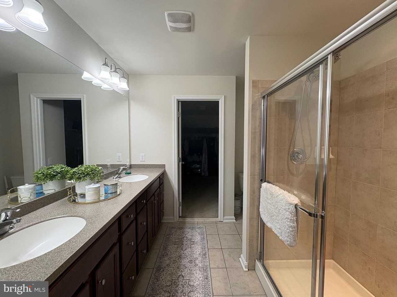 38 Clement Ct - Photo 7 of 22