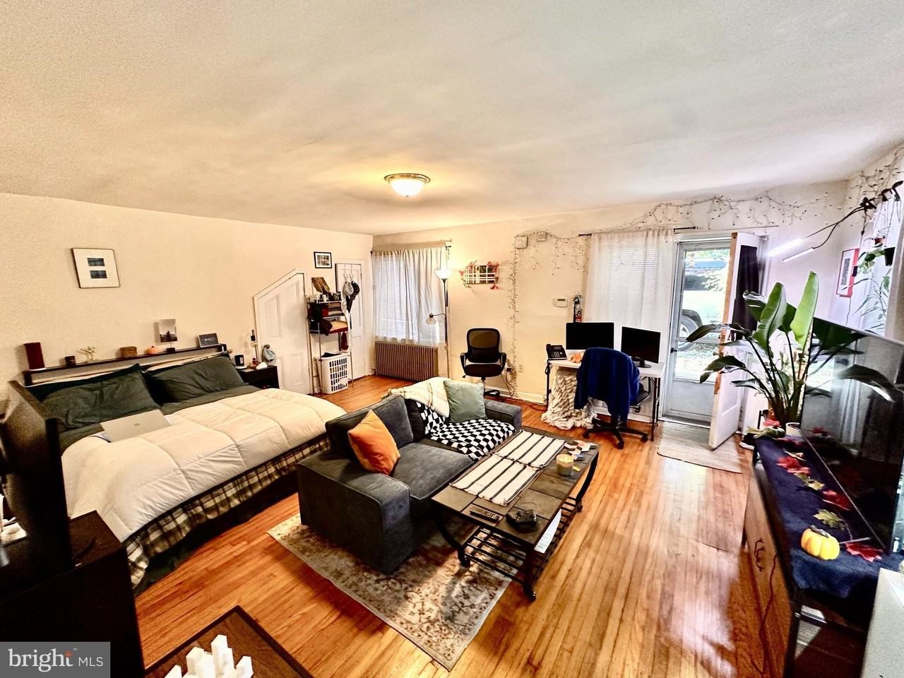 243 W Rittenhouse St #2C