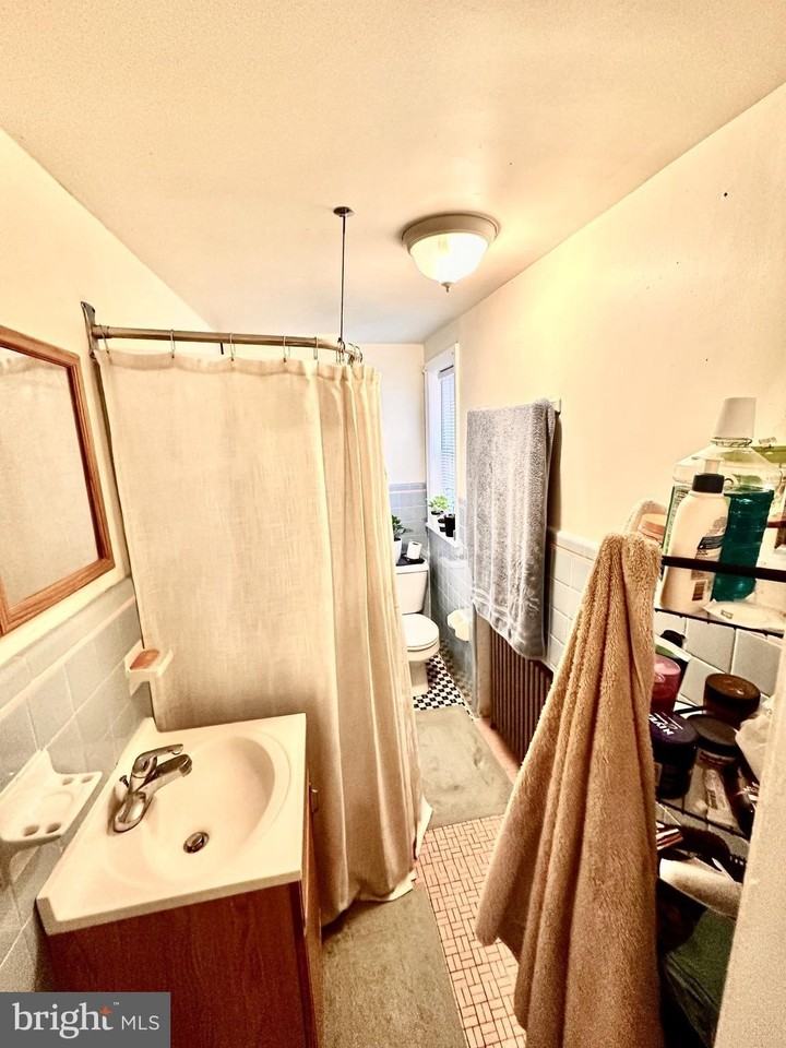 243 W Rittenhouse St #2C - Photo 7 of 9