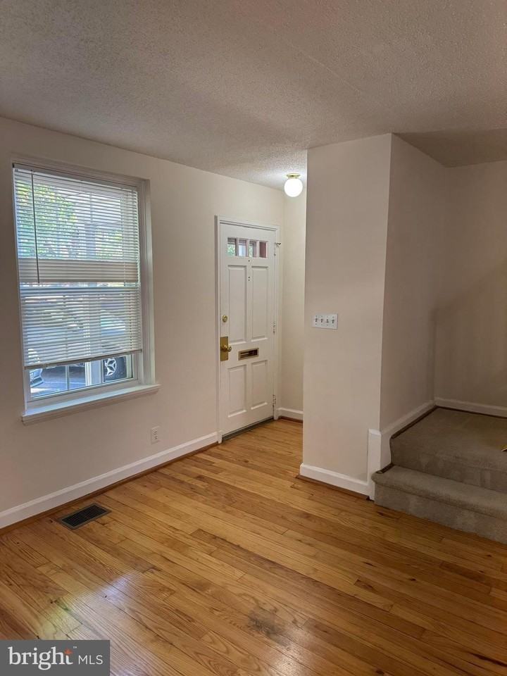 4715 29th St S - Photo 2 of 29