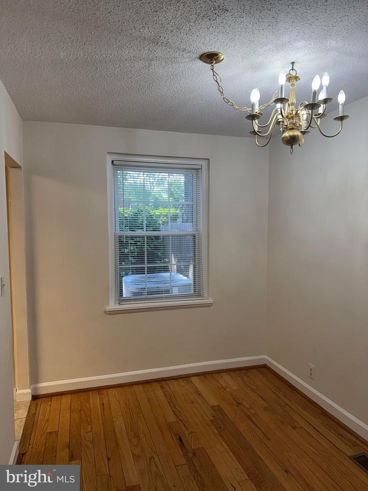 4715 29th St S - Photo 6 of 29