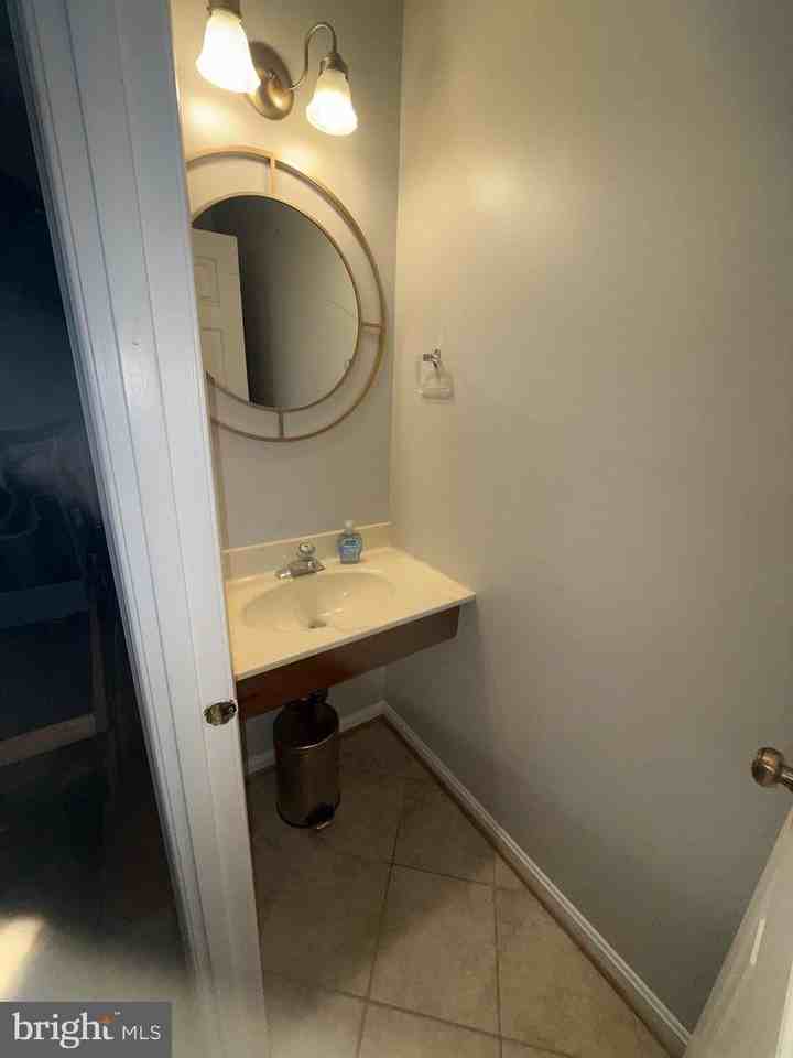 6707 Washington Blvd Unit B - Photo 6 of 41