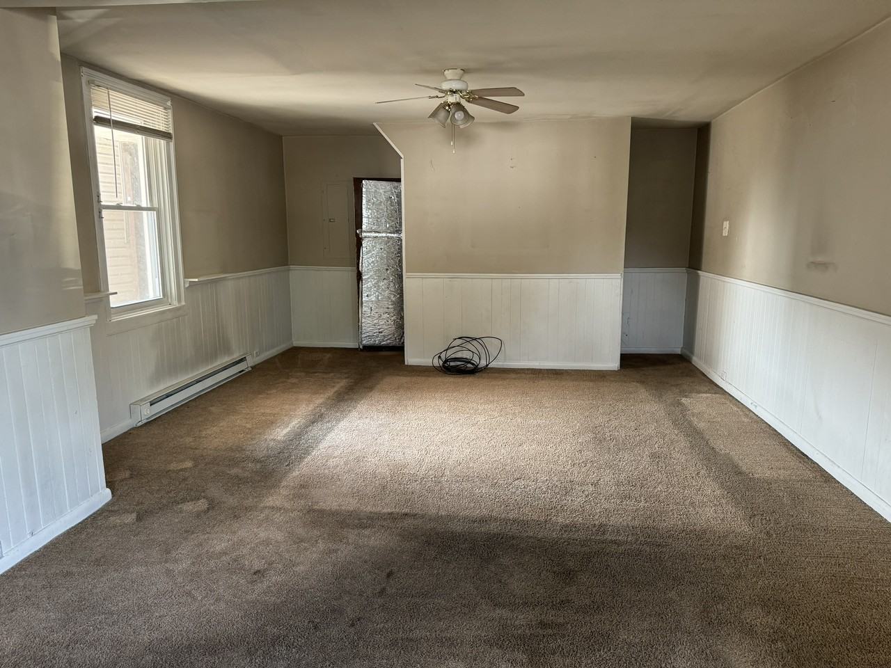352 S 3rd St #1 - Photo 3 of 10