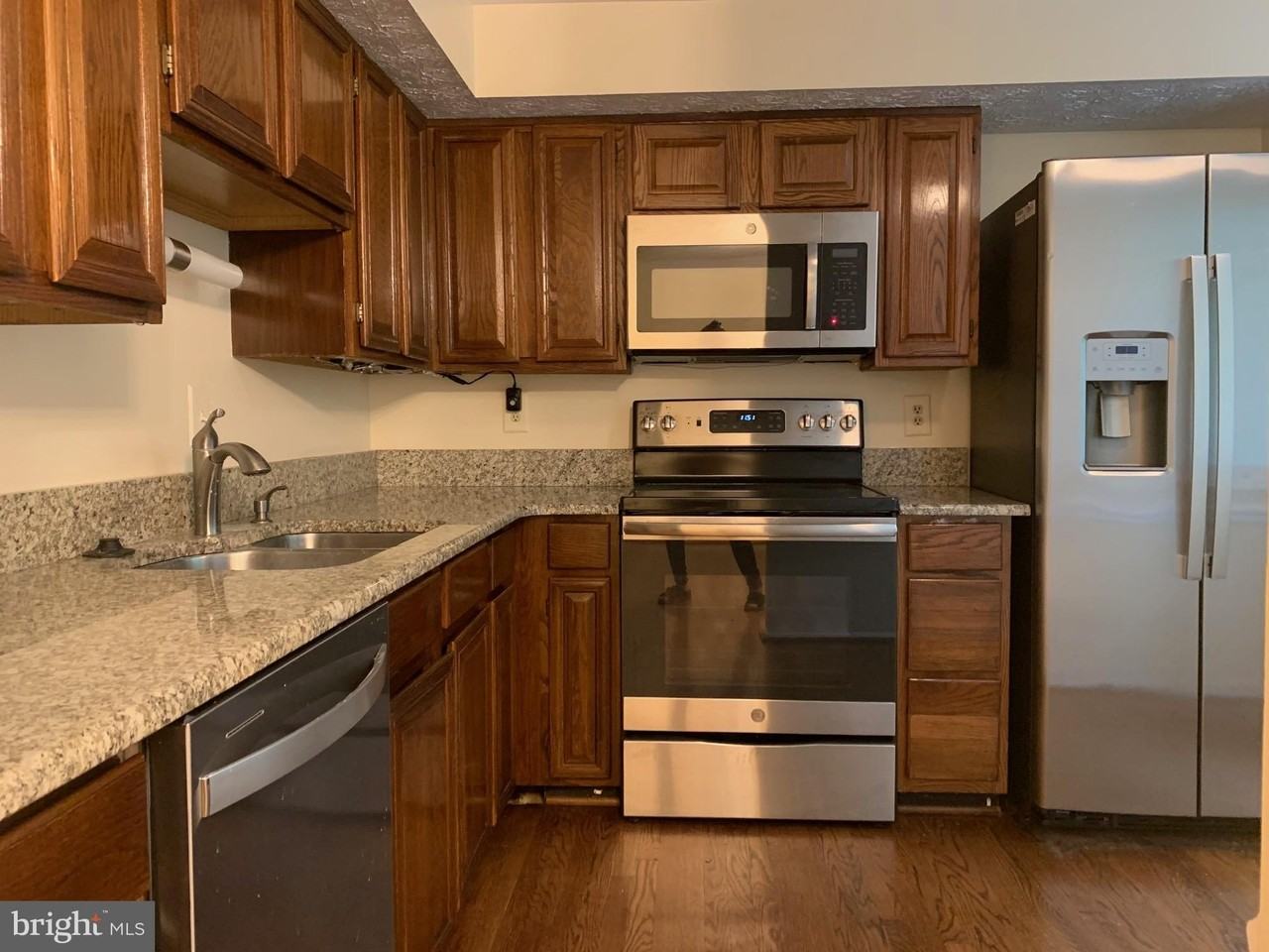 2125 Preston Square Ct - Photo 7 of 21