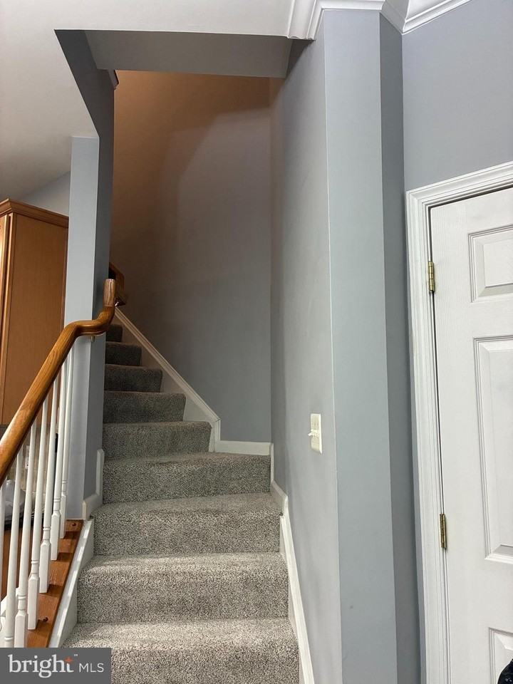 9532 Walker Way - Photo 7 of 20