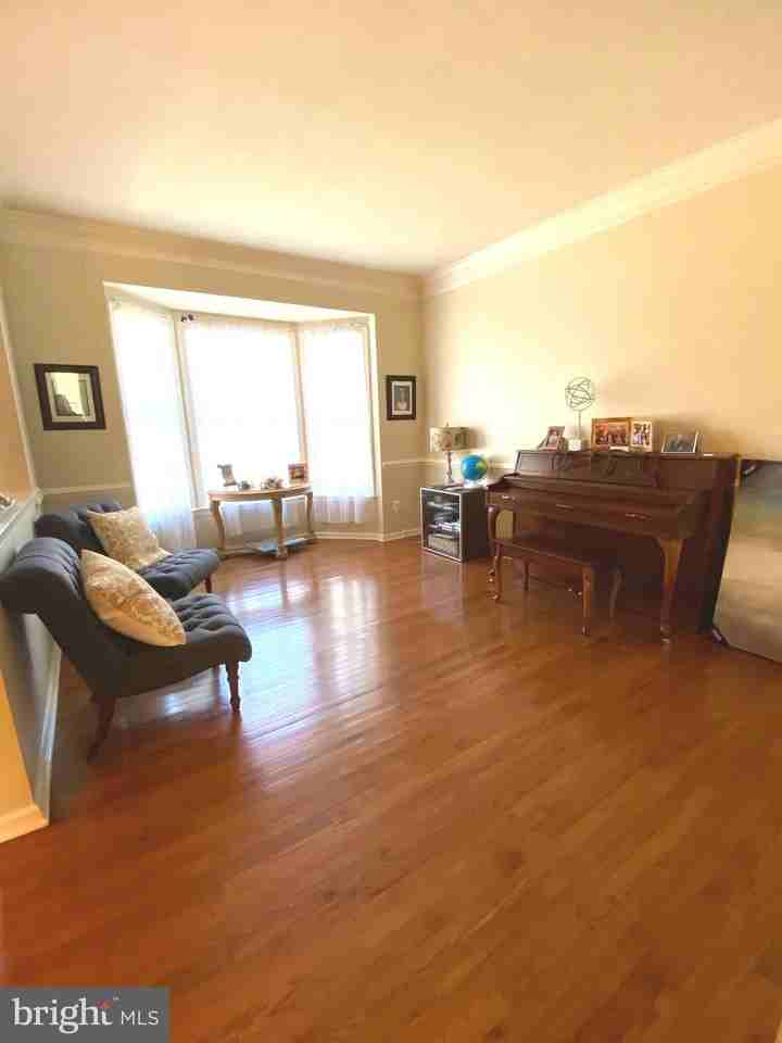 15839 Fourmile Creek Ct - Photo 6 of 25