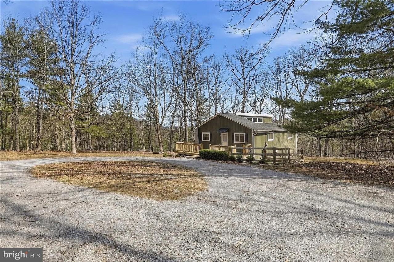151 Bent Oak Rd - Photo 4 of 30