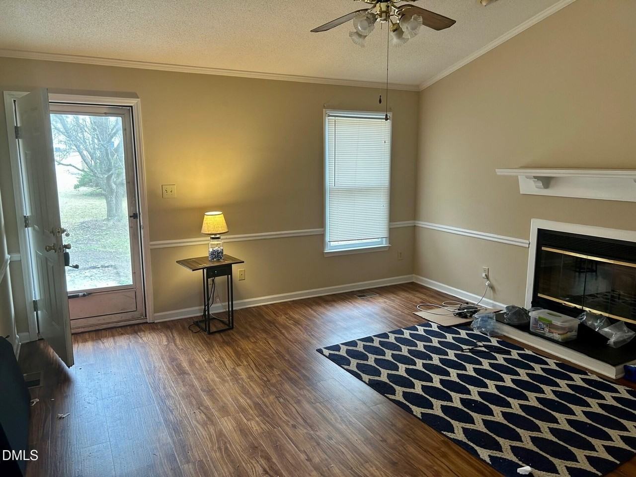 1521 Bricklanding Cir - Photo 3 of 8
