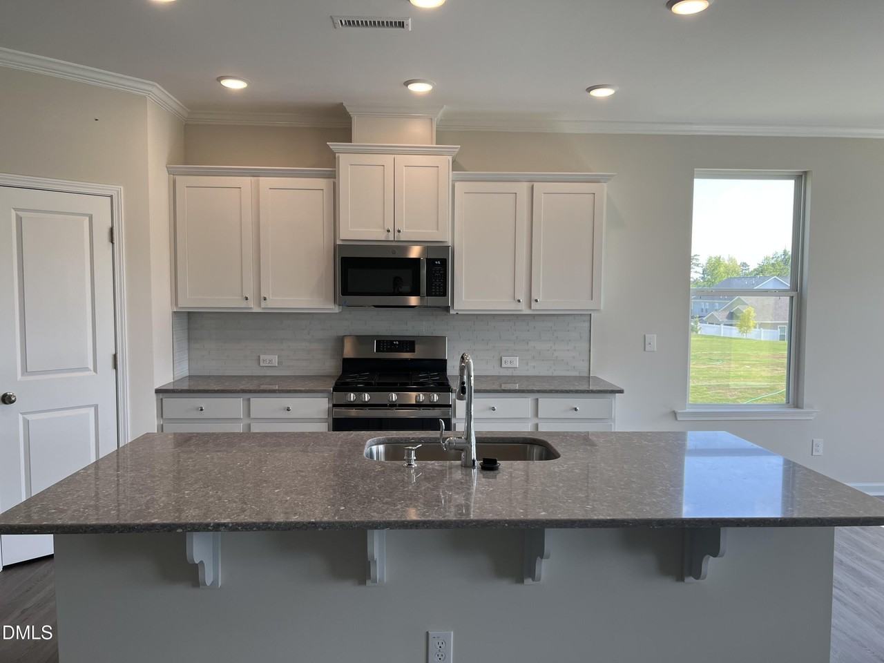 262 Streamliner Blvd - Photo 7 of 20