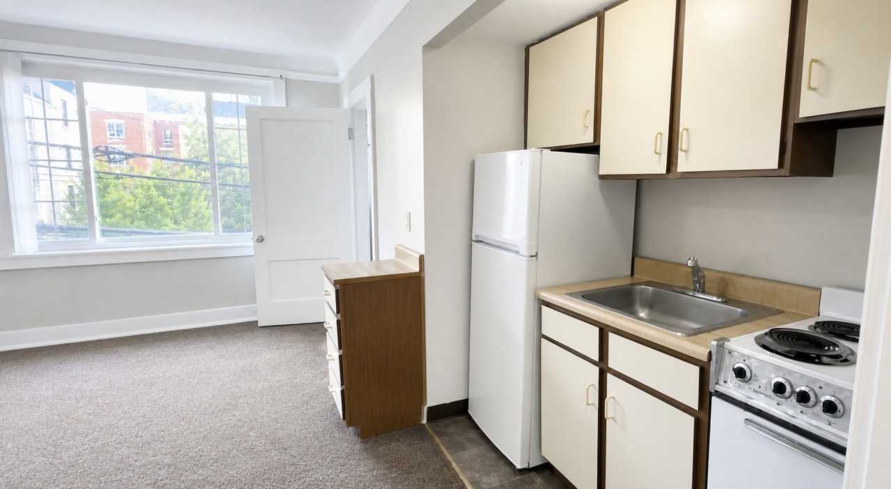 4629 BAYARD STREETAPT 220 #220 - Photo 3 of 5