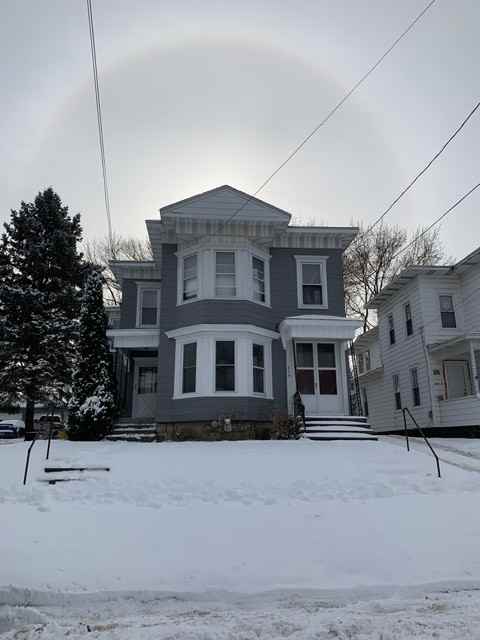 213 W Yates St #2 - Photo 2 of 9