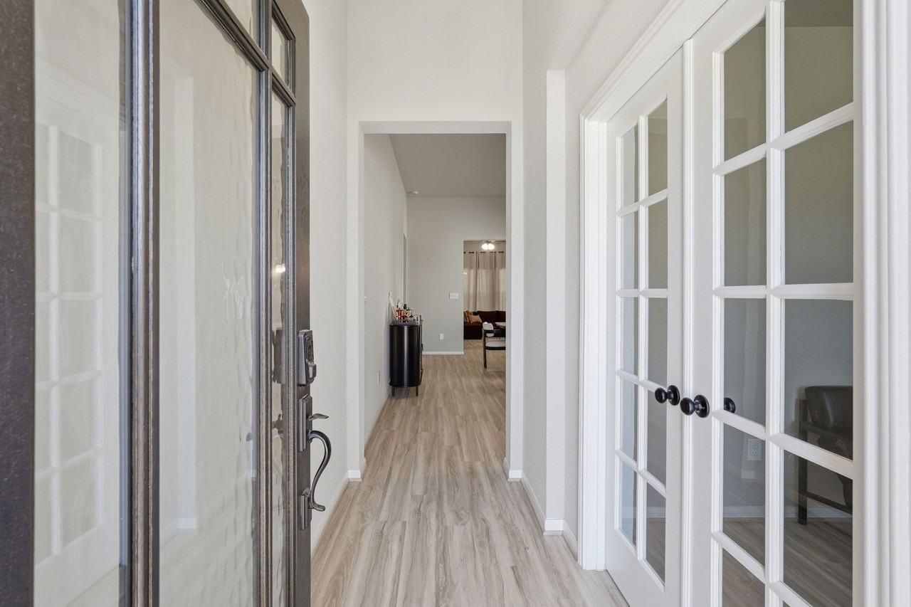 12087 Noble Heart Dr - Photo 3 of 17