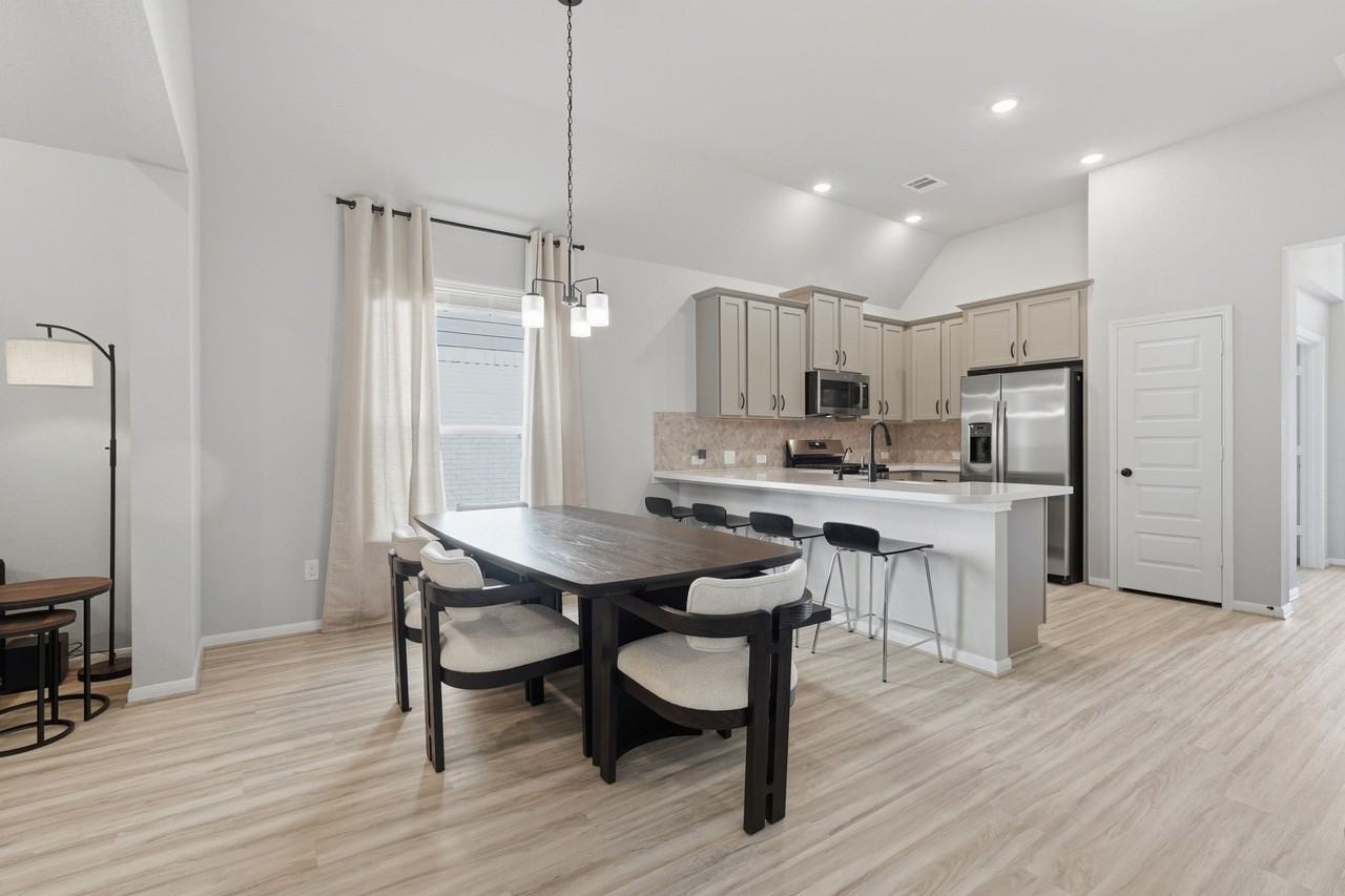 12087 Noble Heart Dr - Photo 6 of 17